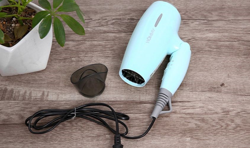 Máy sấy tóc 1800W Hommy RW-830 Máy sấy tóc 1800W Hommy RW-830
