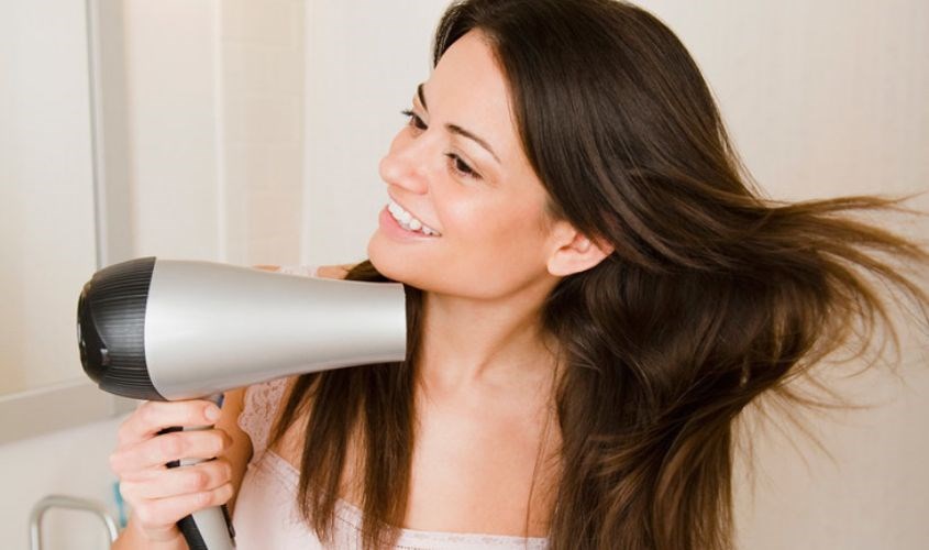 Một số lưu ý để sấy tóc hiệu quả Một số lưu ý để sấy tóc hiệu quả