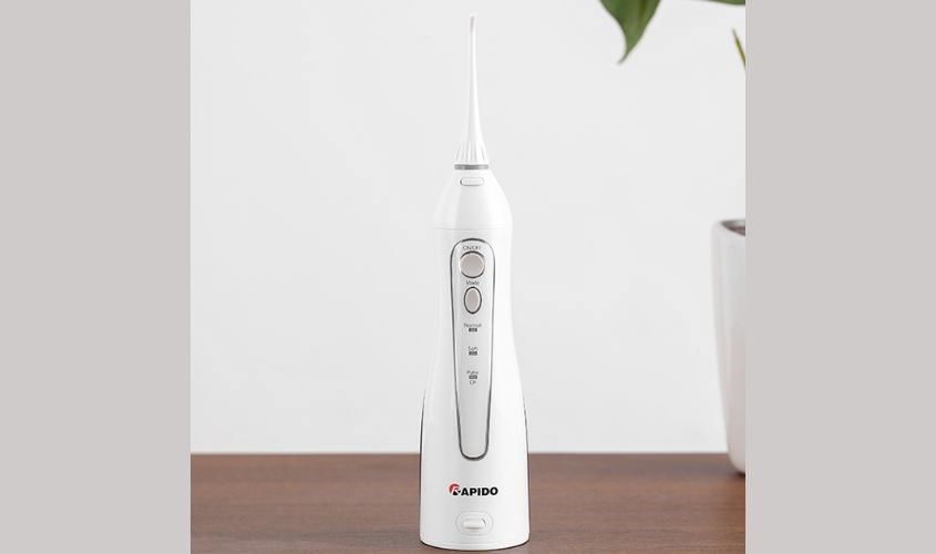 Máy tăm nước cầm tay Rapido RWF-150