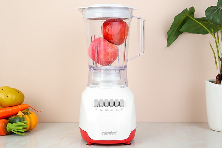 Sản phẩm có công suất mạnh mẽ lên đến 600W, giúp xay nhuyễn mịn các nguyên liệu nhanh chóng