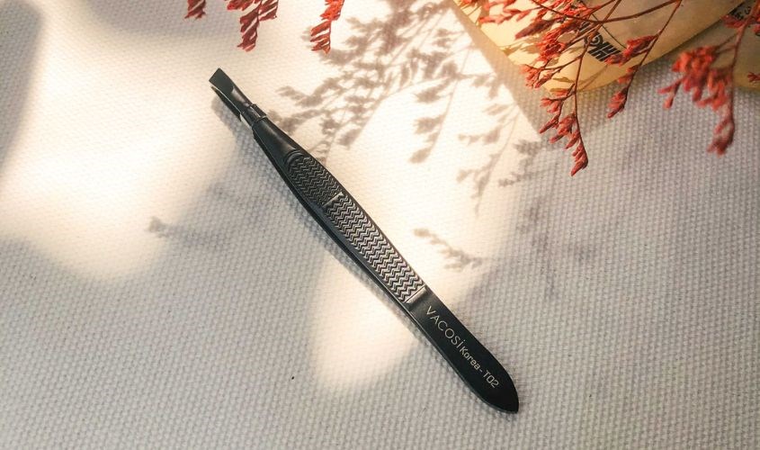 Nhíp inox đầu xéo Vacosi T02