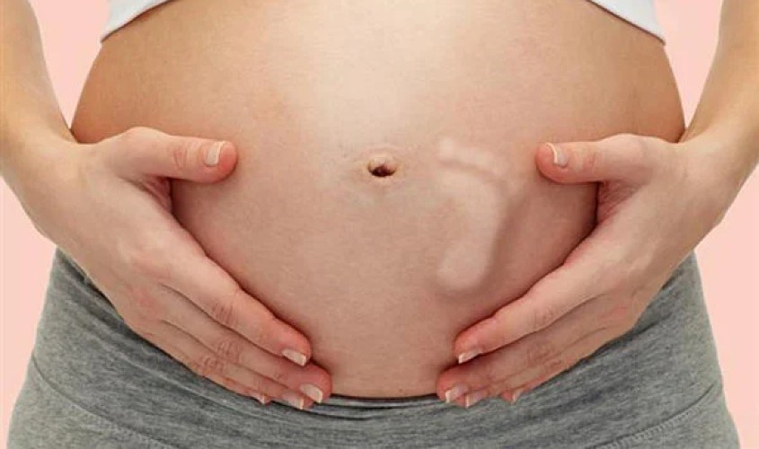 Thai nhi phát triển khỏe mạnh