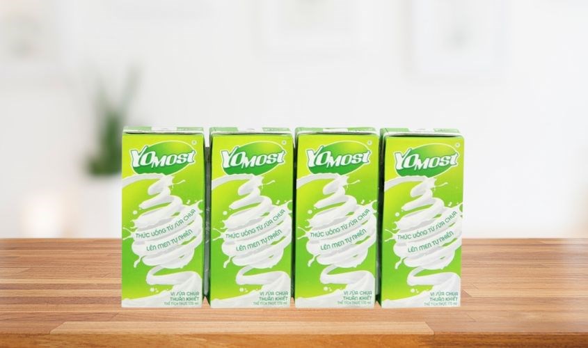 Sữa chua uống Yomost vị sữa chua thuần khiết