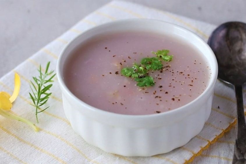 Món ăn dặm từ khoai môn khiến bé thích mê