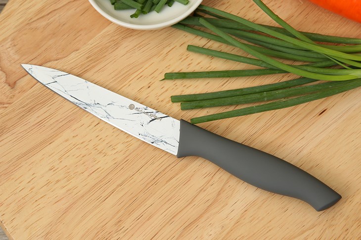 Dao gọt inox chống dính BHX LD-KS125UT nhỏ gọn, sang trọng, thích hợp dùng trong gia đình Dao gọt inox chống dính BHX LD-KS125UT nhỏ gọn, sang trọng, thích hợp dùng trong gia đình