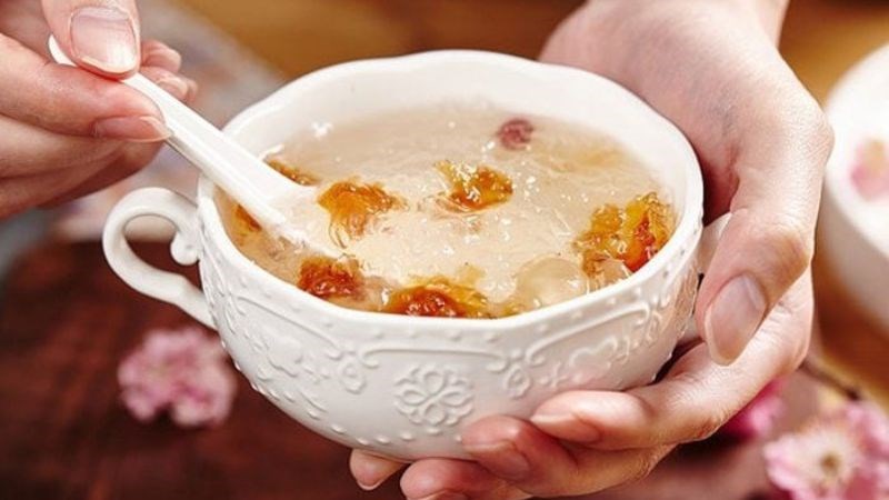 Người tiểu đường không nên ăn quá nhiều yến trong một lần