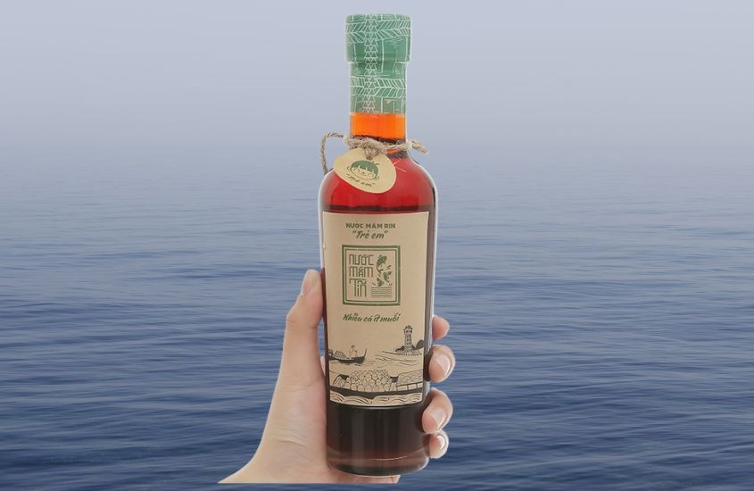 Nước mắm Tĩn ăn dặm cho bé 42°N chai 250 ml