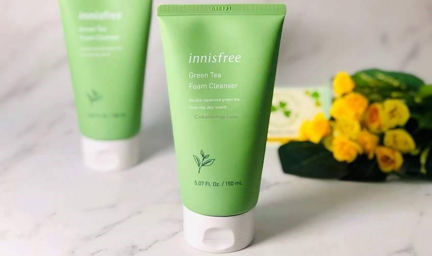 Sữa rửa mặt Innisfree có dạng tuýp 150 ml với tông màu xanh là chủ đạo Sữa rửa mặt Innisfree có dạng tuýp 150 ml với tông màu xanh là chủ đạo