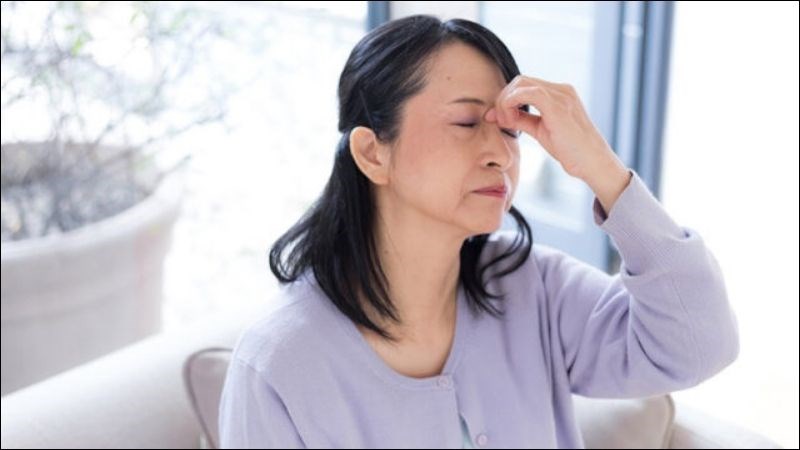 Phấn hoa mật ong giúp giảm các triệu chứng của tiền mãn kinh.