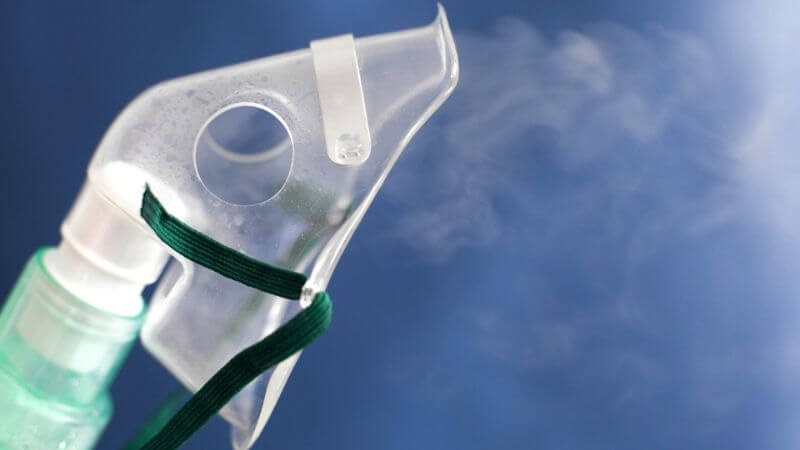 Thở oxy mặt nạ là biện pháp tăng thông khí nhằm điều trị bệnh
