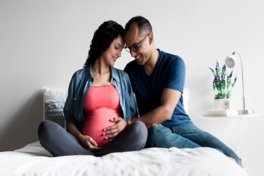 Quan hệ khi có thai có nên hay không? Những điều cần lưu ý