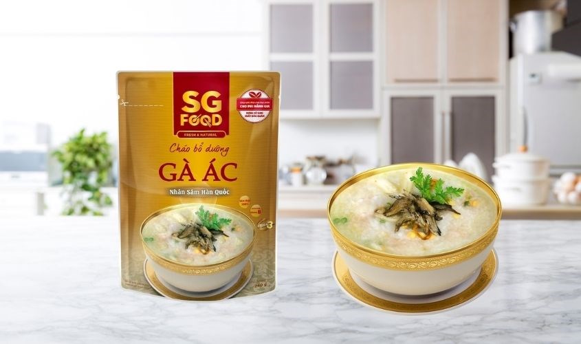 Cháo bổ dưỡng SG Food vị gà ác, nhân sâm Hàn Quốc gói 240g