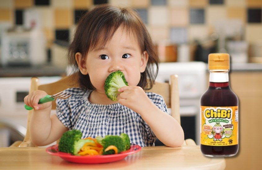 Nước tương Chibi dùng để nêm hoặc làm gia vị chấm thức ăn cho bé.