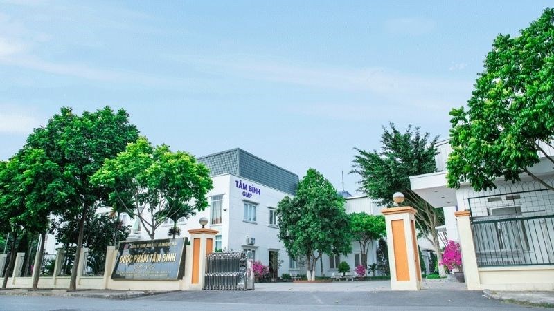 Viên Gout Tâm Bình được sản xuất bởi Công ty Dược phẩm Tâm Bình
