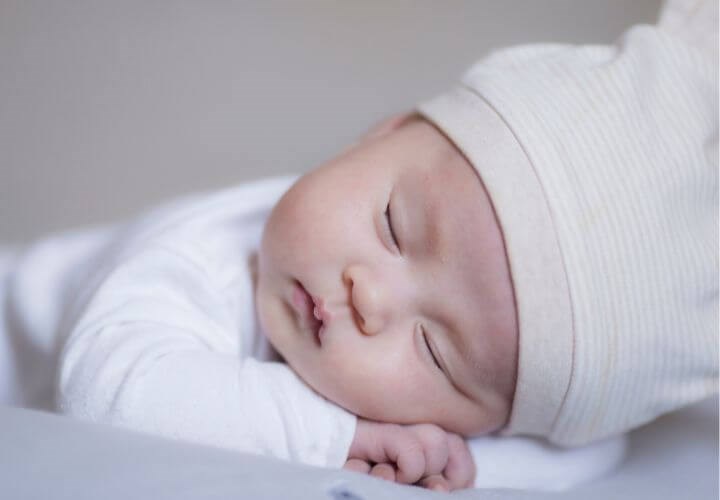 Sản phẩm nón sơ sinh phù hợp với bé từ 0 - 12 tháng tuổi