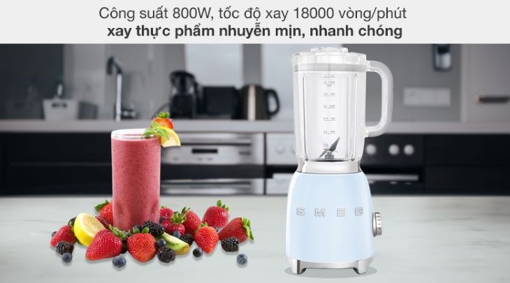 Máy xay sinh tố Smeg BLF01PBEU (535.43.638) có công suất tối đa 800W mạnh mẽ cùng tốc độ xay lên đến 18000 vòng/phút giúp xay thực phẩm nhuyễn mịn, nhanh chóng