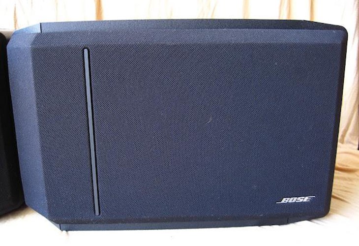 Loa Bose seri 4 có dải tần 30kHz - 20Hz