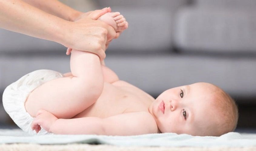 Hỗ trợ bé tiêu hóa dễ dàng, tránh táo bón