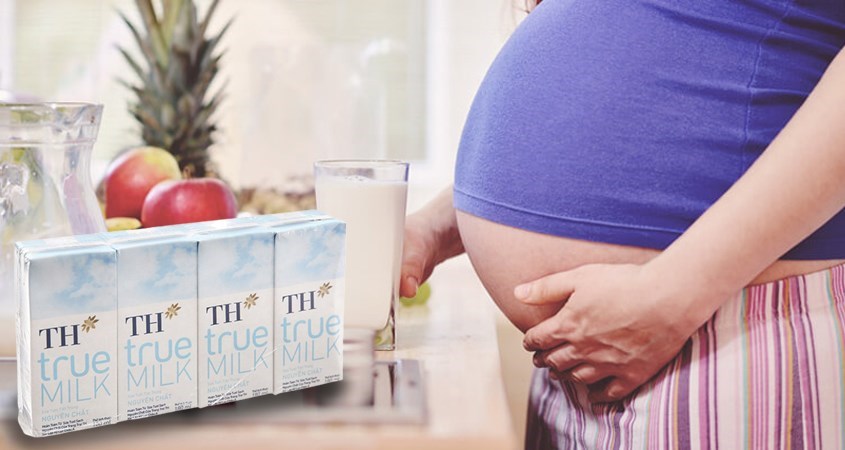 Lốc 4 hộp sữa tươi TH true MILK không đường 180 ml thích hợp sử dụng cho mẹ không uống được sữa bầu