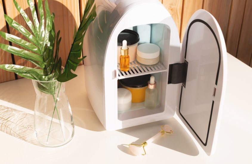 Bảo quản serum trong tủ lạnh là phương pháp để kéo dài tuổi thọ và chất lượng của serum