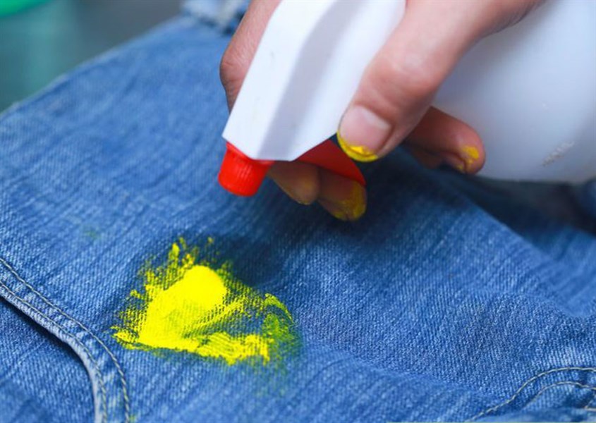 Màu acrylic bị dính trên vải khiến bạn cảm thấy khó chịu? Bạn đang lo lắng không biết phải làm gì để loại bỏ nó? Đừng lo, hãy tìm hiểu các cách tẩy màu acrylic trên vải thông qua hình ảnh liên quan đến từ khoá \
