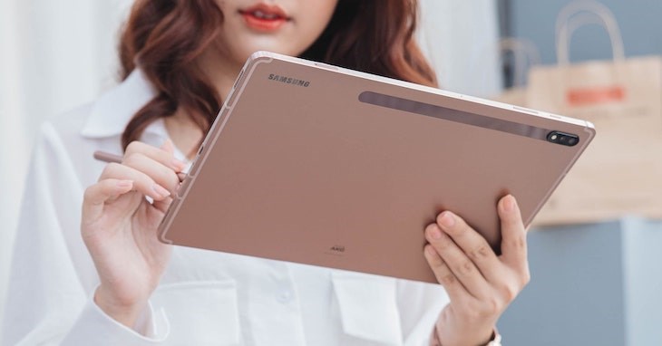 Samsung Galaxy Tab S7 có nhiều sự lựa chọn màu sắc tươi trẻ phù hợp với giới trẻ 