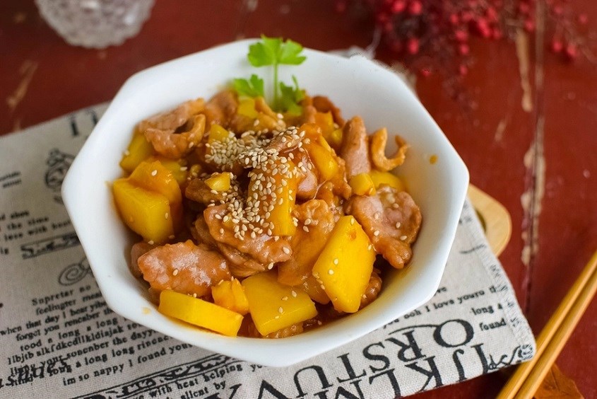 Bà bầu ăn dứa được không