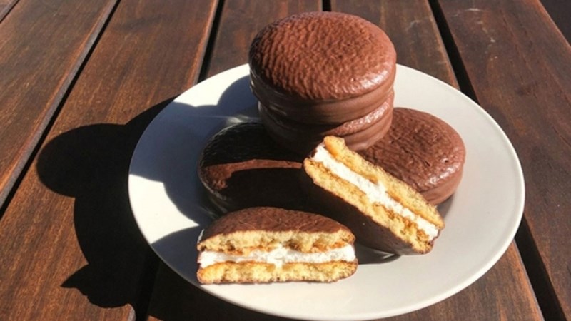 Bibica phối hợp và sản xuất bánh Chocopie theo công nghệ của Lotte Hàn Quốc 