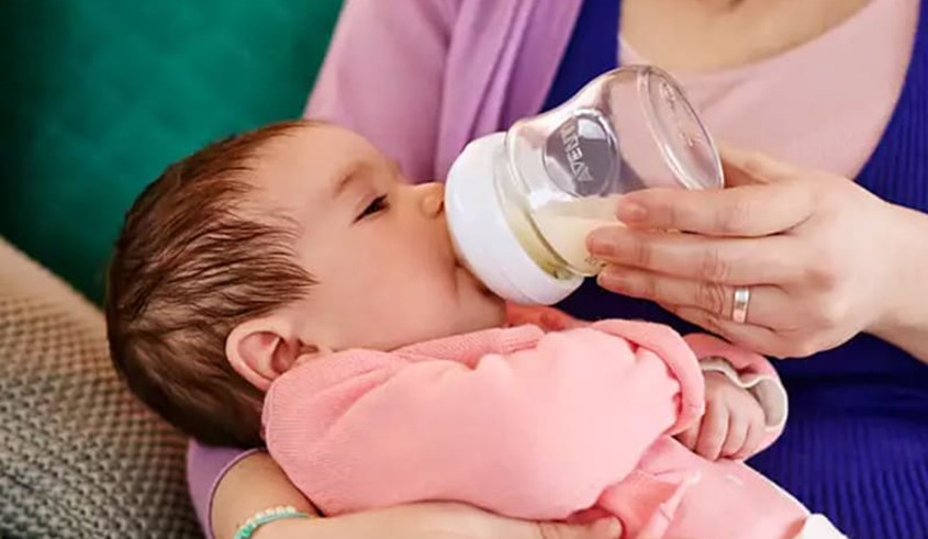 Bình sữa thuỷ tinh Philips Avent SCF671/13 cổ rộng 120 ml