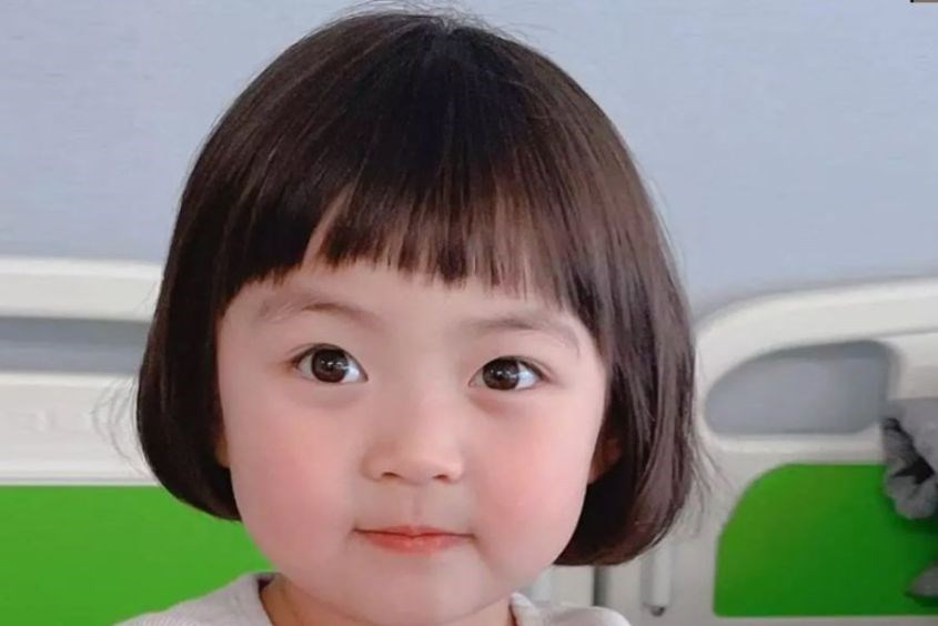 Kiểu tóc đầu nấm cực kỳ dễ thương Kiểu tóc đầu nấm cực kỳ dễ thương