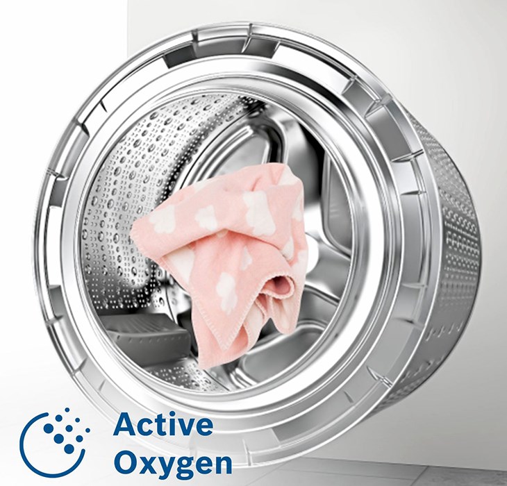 Công nghệ ActiveOxygen tạo ra chất có tính oxy hóa giúp tiêu diệt vi khuẩn và khử mùi hôi trên quần áo