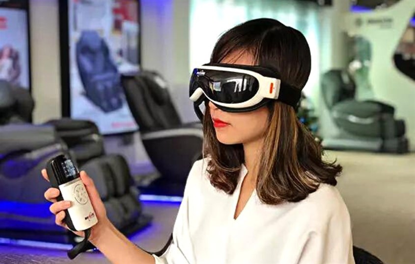 Máy massage mắt Maxcare Max565