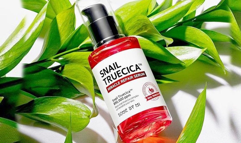 Tinh chất phục hồi da mờ thâm sẹo chiết xuất Ốc Sên Some By Mi Truecica Miracle Repair 50 ml 