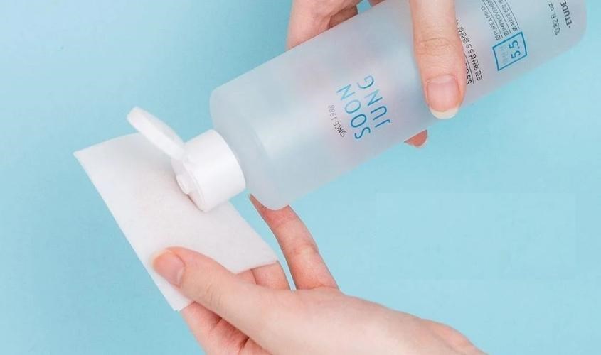 Sản phẩm có độ pH tiêu chẩn và không chứa chất gây hại cho da Sản phẩm có độ pH tiêu chẩn và không chứa chất gây hại cho da