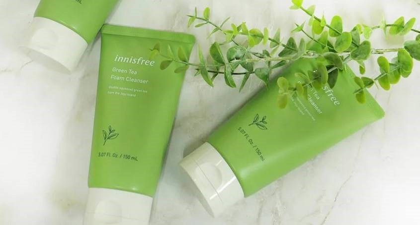 Phần giấy ở sữa rửa mặt Innisfree chính hãng sẽ được bọc gọn gàng, có tính thẩm mỹ cao Phần giấy ở sữa rửa mặt Innisfree chính hãng sẽ được bọc gọn gàng, có tính thẩm mỹ cao