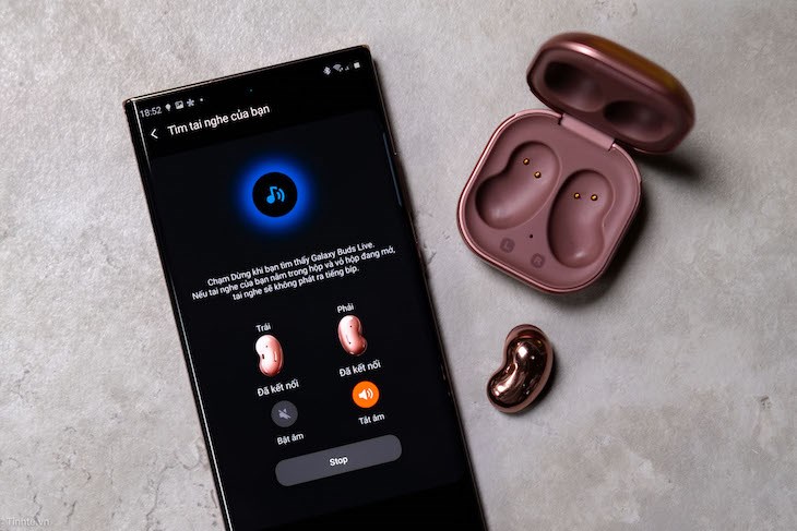 Tự động kết nối là tính năng đặc biệt chỉ giữa tai ngeh Galaxy Buds với các thiết bị của Samsung