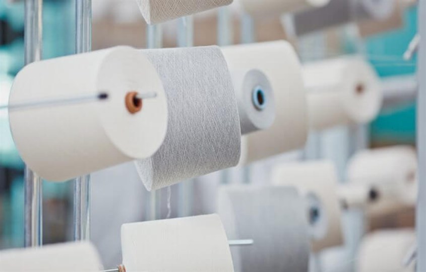 Vải rayon được phát minh vào năm 1846 và được sản xuất tại Hoa Kỳ vào năm 1911