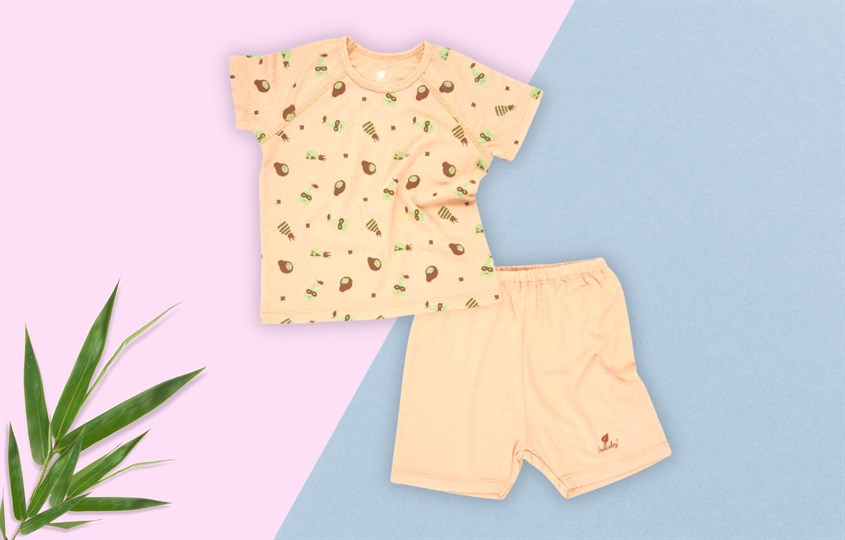 Bộ tay ngắn bé trai Lullaby NH382M màu nâu sữa