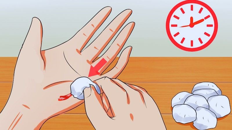 Vitamin K gi&uacute;p tạo ra 4 trong số 13 loại protein cần thiết cho qu&aacute; tr&igrave;nh đ&ocirc;ng m&aacute;u