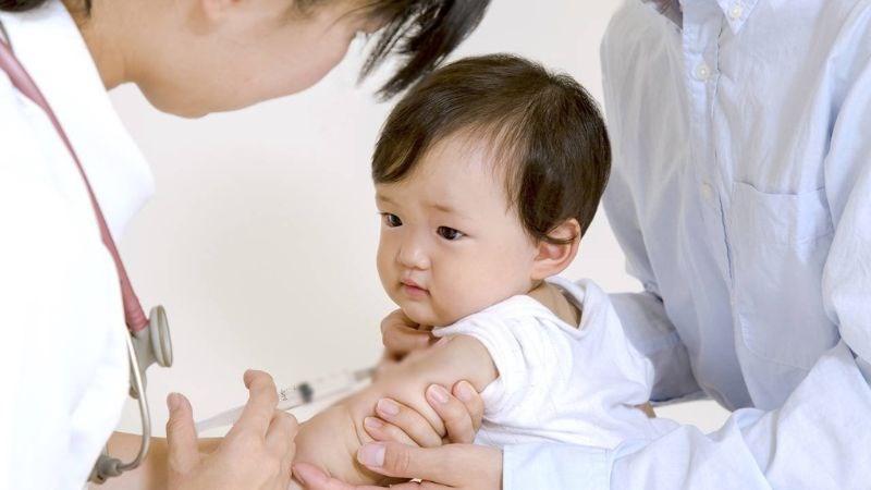 Cần tiêm ngừa đúng và đủ để hệ thống miễn dịch tạo đủ kháng thể để chống lại bệnh