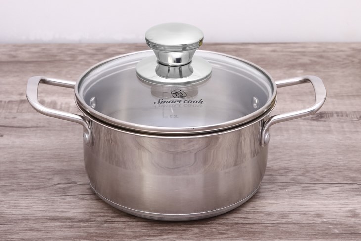 Nồi inox 3 đáy nắp kiếng 16 cm Smartcook SM2400MN được bán với giá 329.000 đồng (cập nhật 08/04/2023, có thể thay đổi theo thời gian)