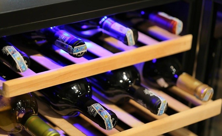 Đặt rượu vang cần có khoảng cách nhất định để tránh va đập trong suốt quá trình bảo quản