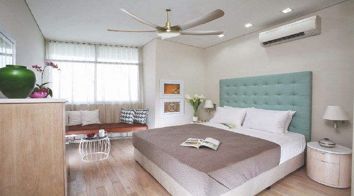 Dùng quạt trần Mr.Vu Hero kết hợp với máy lạnh để hơi lạnh tỏa khắp phòng nhanh hơn, giúp tiết kiện điện năng