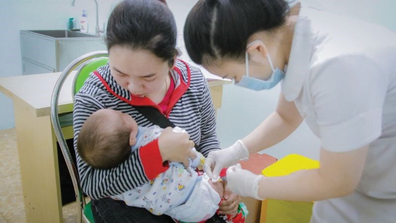 Tiêm phòng đủ vaccine cho trẻ có thể làm giảm nguy cơ mắc bệnh đường ruột Tiêm phòng đủ vaccine cho trẻ có thể làm giảm nguy cơ mắc bệnh đường ruột