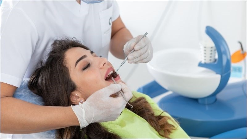 Khám răng giúp chẩn đoán nghiến răng
