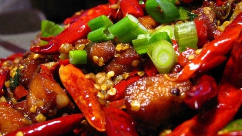 Ăn nhiều thức ăn cay có thể dẫn đến tiêu chảy