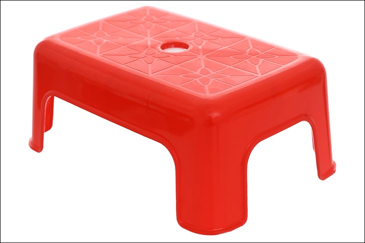Duy Tân 25 x 17 x 10 cm plastic chair is made from durable and safe PP plastic