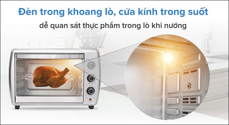 Lò nướng Electrolux EOT38MXC 38 lít có đèn trong khoang lò, giúp bạn theo dõi quá trình nướng thức ăn bên trong dễ dàng