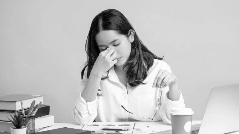 Căng thẳng trong công việc, học tập (stress) làm nặng thêm bệnh nhược cơ