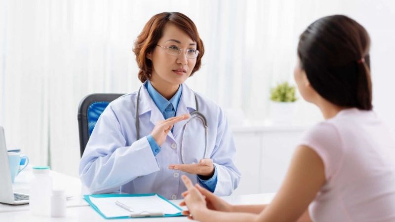 Tìm kiếm sự tư vấn từ các chuyên gia huyết học để có được biện pháp giảm nguy cơ mắc bệnh hồng cầu hình liềm cho trẻ sơ sinh